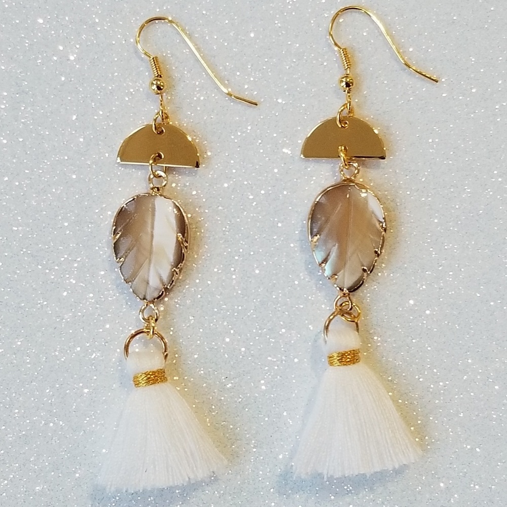 Long white tassel shell carved leaf earrings